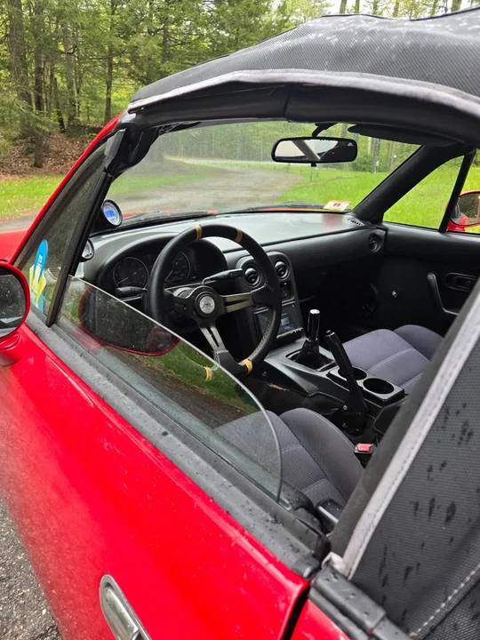 1993 Mazda NA MX-5 Miata - Image 5 of 7
