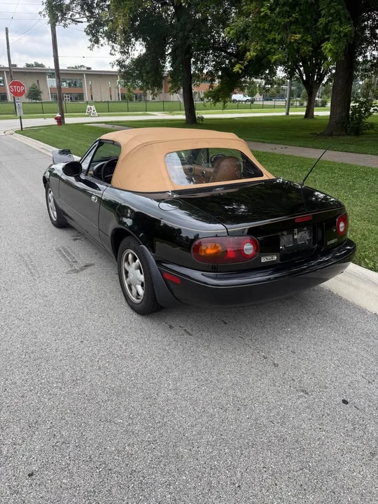 1993 Mazda NA MX-5 Miata - Image 4 of 9
