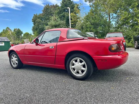 1993 Mazda MX-5 Miata RF Club Convertible 2D