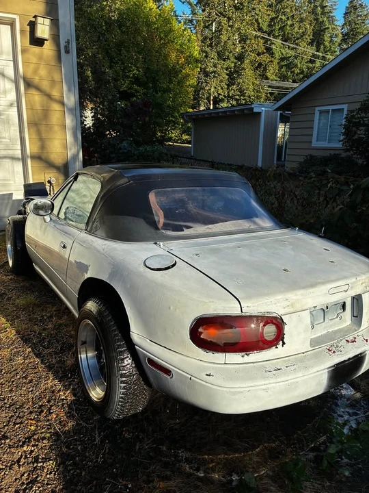 1993 Mazda NA MX-5 Miata - Image 7 of 16