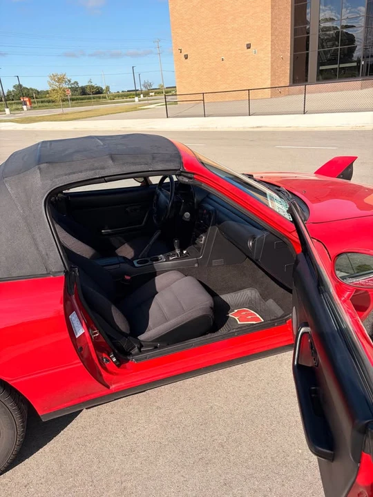 1993 Mazda NA MX-5 Miata - Image 4 of 11