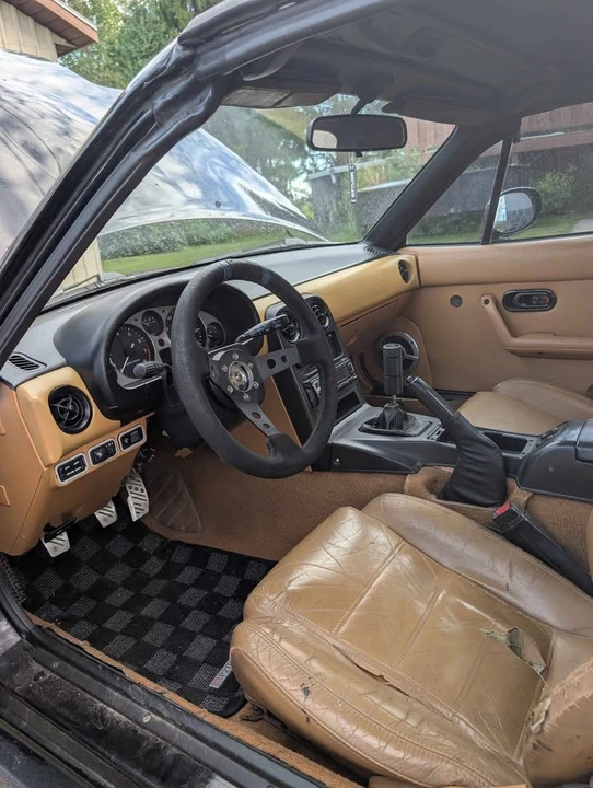 1993 Mazda NA MX-5 Miata - Image 6 of 7