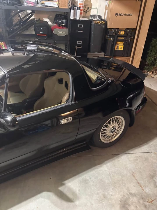 1993 Mazda NA MX-5 Miata - Image 6 of 10