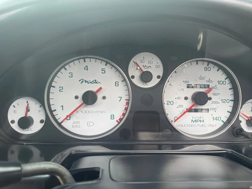 1993 Mazda NA MX-5 Miata - Image 8 of 10