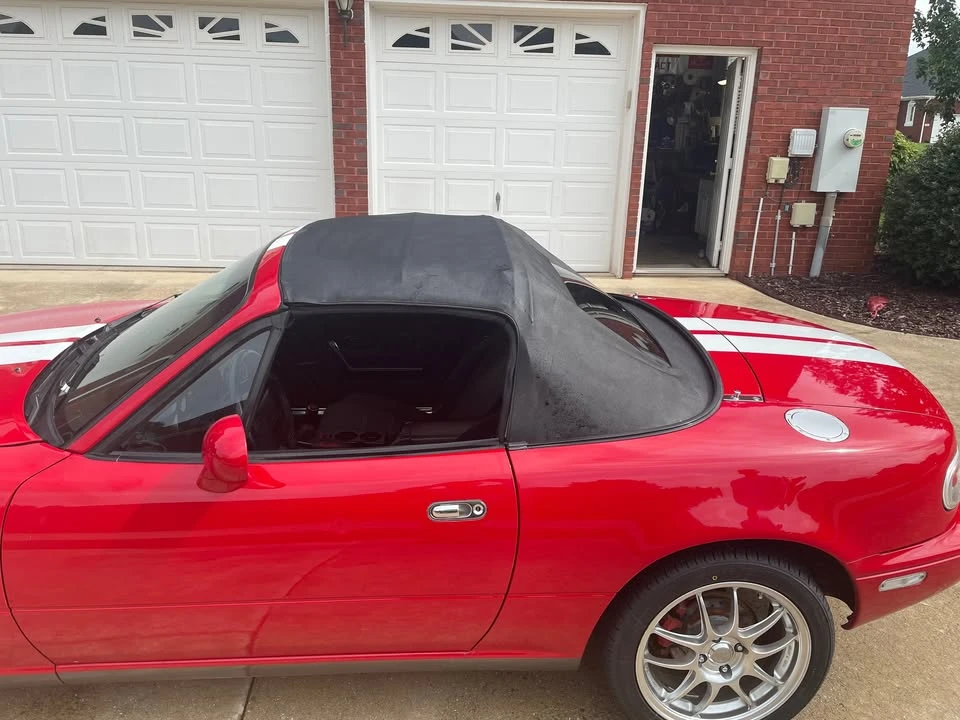 1993 Mazda NA MX-5 Miata - Image 9 of 10