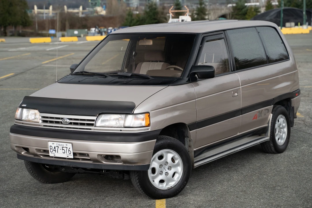 1993 Mazda MPV 1st Gen - Image 4 of 31