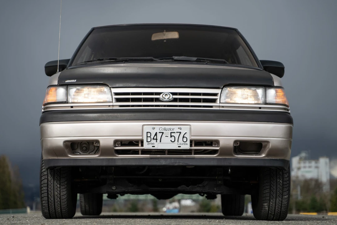 1993 Mazda MPV 1st Gen - Image 11 of 31
