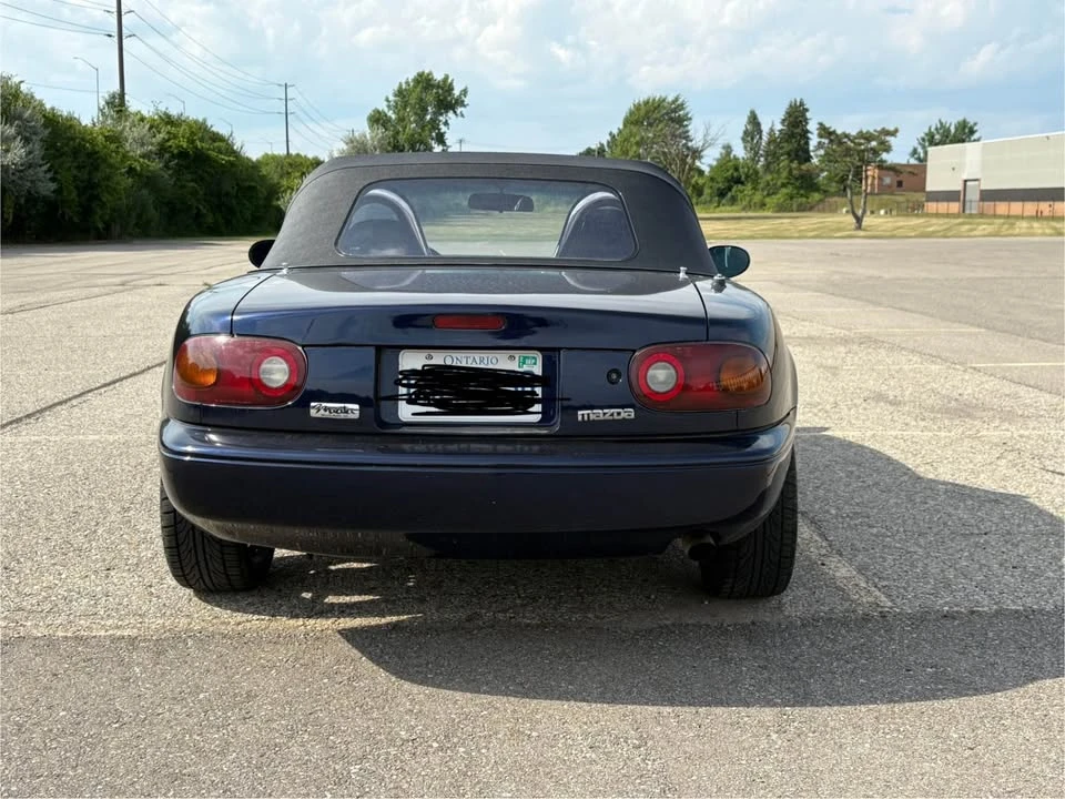1993 Mazda NA MX-5 Miata - Image 4 of 13