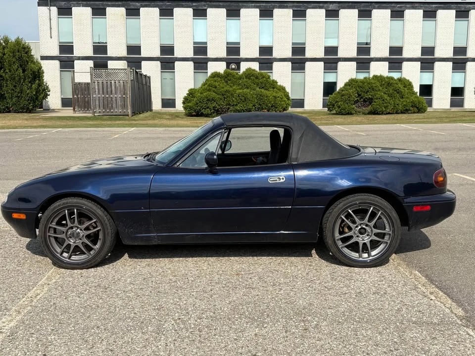 1993 Mazda NA MX-5 Miata - Image 11 of 13