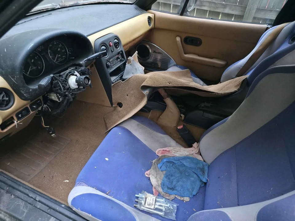 1993 Mazda NA MX-5 Miata - Image 4 of 7