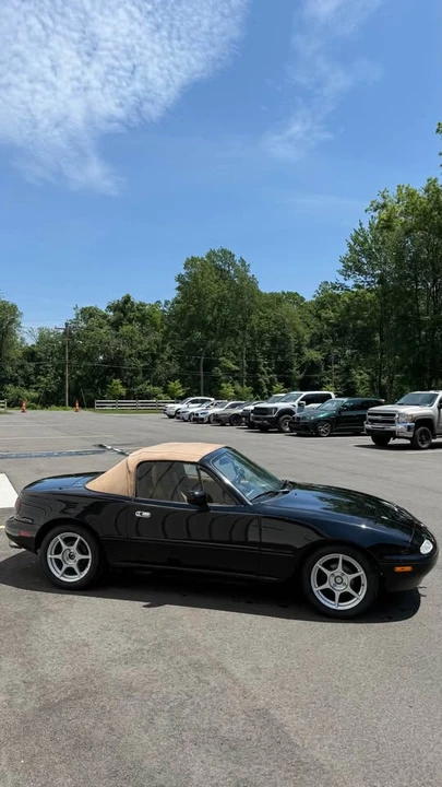 1993 Mazda NA MX-5 Miata - Image 3 of 9