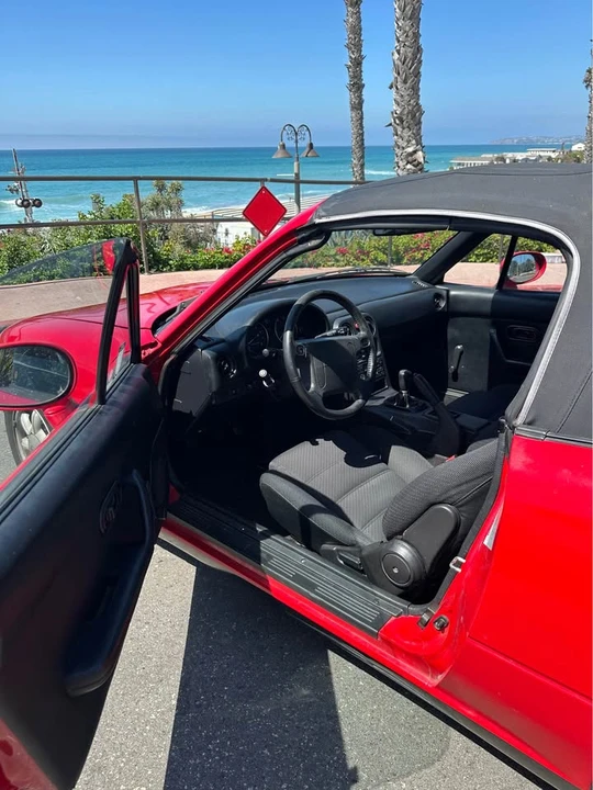 1993 Mazda NA MX-5 Miata - Image 12 of 16