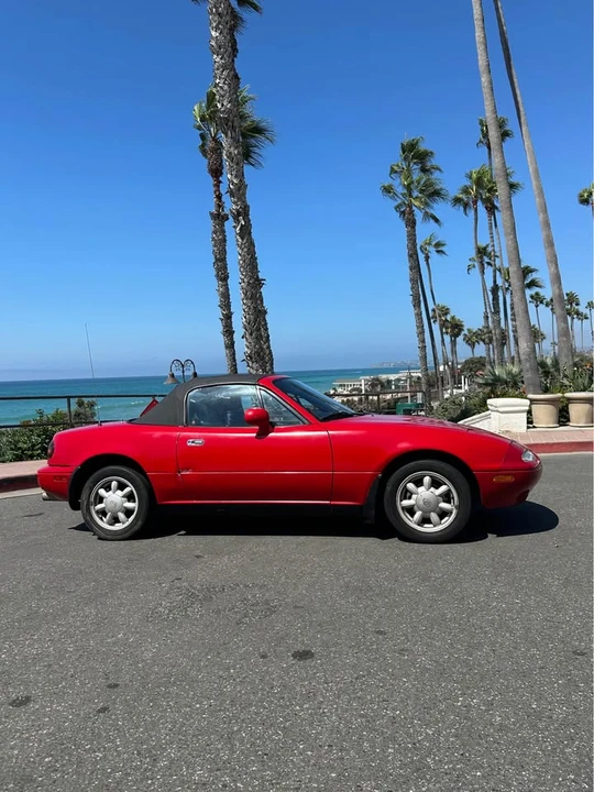 1993 Mazda NA MX-5 Miata - Image 5 of 16