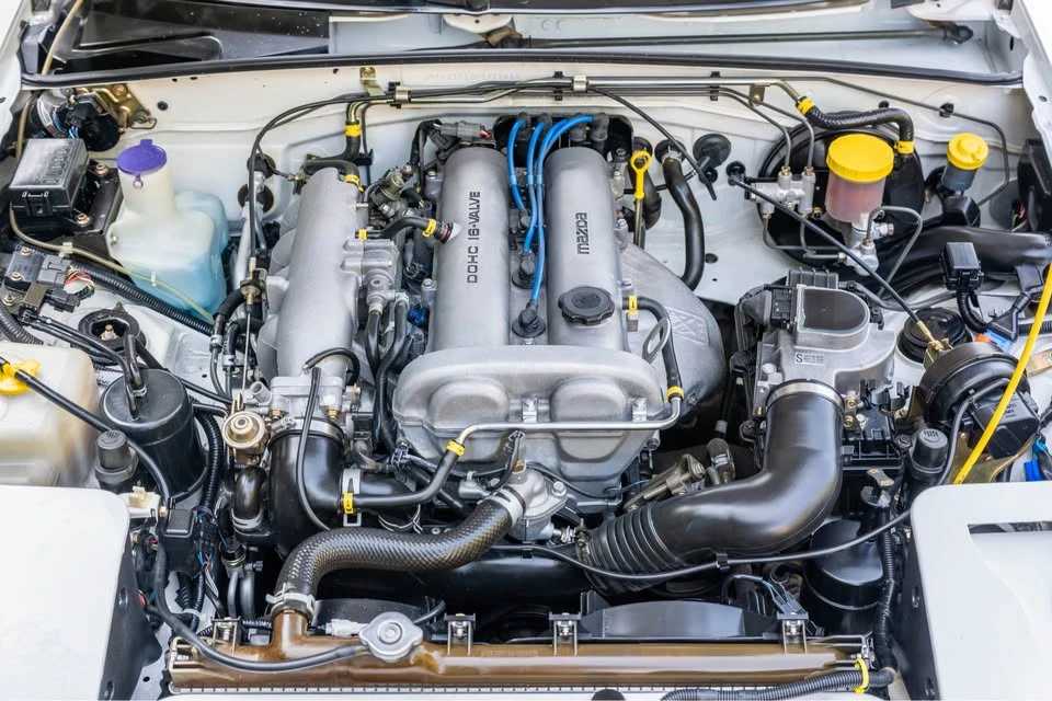 1993 Mazda NA MX-5 Miata - Image 16 of 20