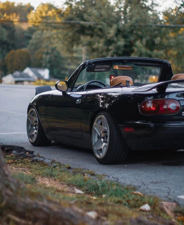 1993 Mazda NA MX-5 Miata - Image 3 of 18