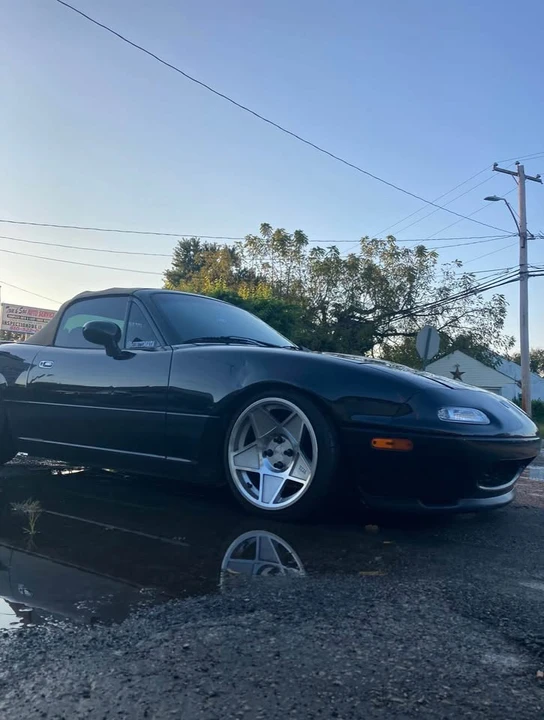 1993 Mazda NA MX-5 Miata - Image 8 of 18