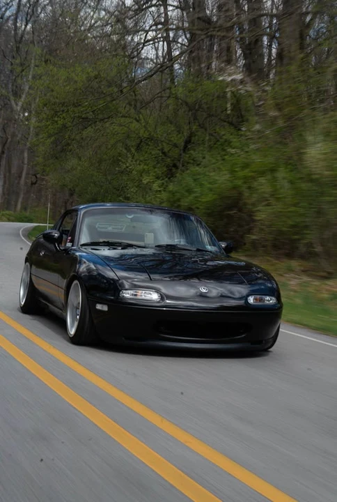 1993 Mazda NA MX-5 Miata - Image 9 of 18