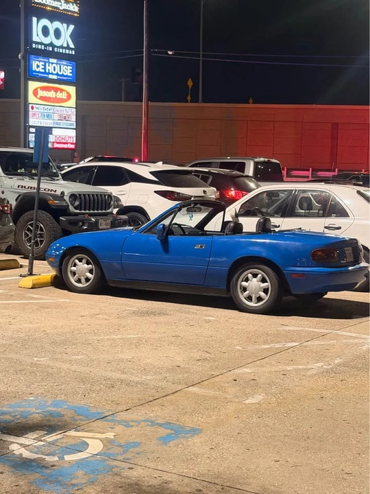 1993 Mazda NA MX-5 Miata - Image 2 of 6