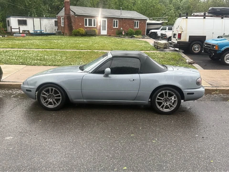 1993 Mazda NA MX-5 Miata - Image 2 of 5