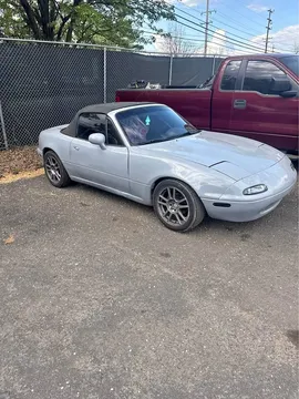 1993 Mazda MX-5 Club Convertible 2D