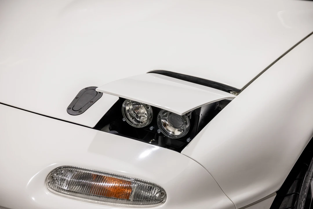 1993 Mazda NA MX-5 Miata - Image 28 of 31