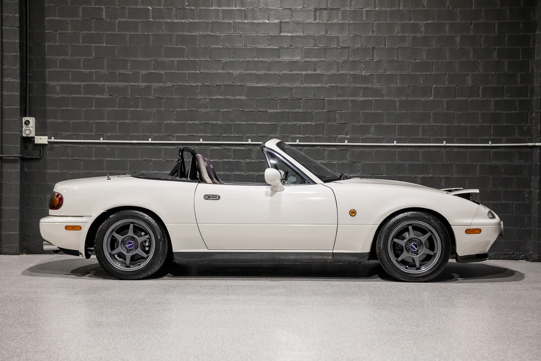 1993 Mazda NA MX-5 Miata - Image 8 of 31