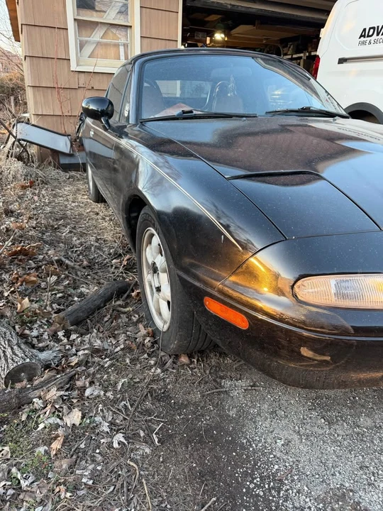 1993 Mazda NA MX-5 Miata - Image 2 of 20