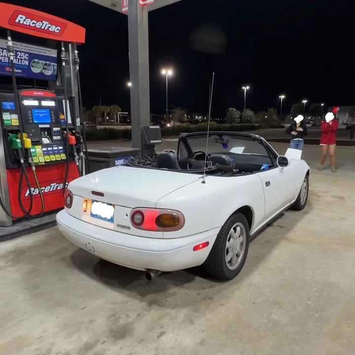 1993 Mazda NA MX-5 Miata - Image 5 of 7