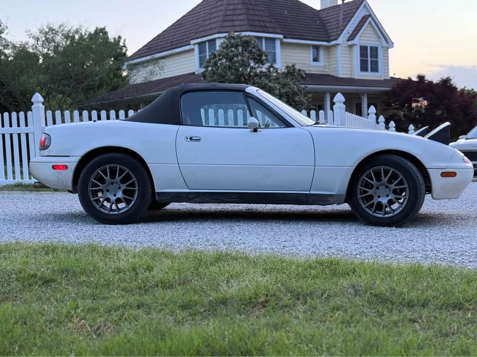 1993 Mazda NA MX-5 Miata - Image 12 of 18