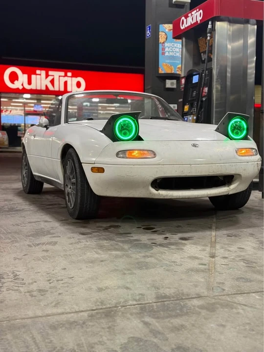 1993 Mazda NA MX-5 Miata - Image 16 of 18