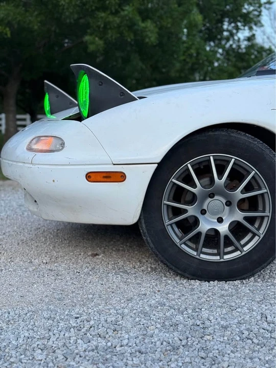 1993 Mazda NA MX-5 Miata - Image 14 of 18