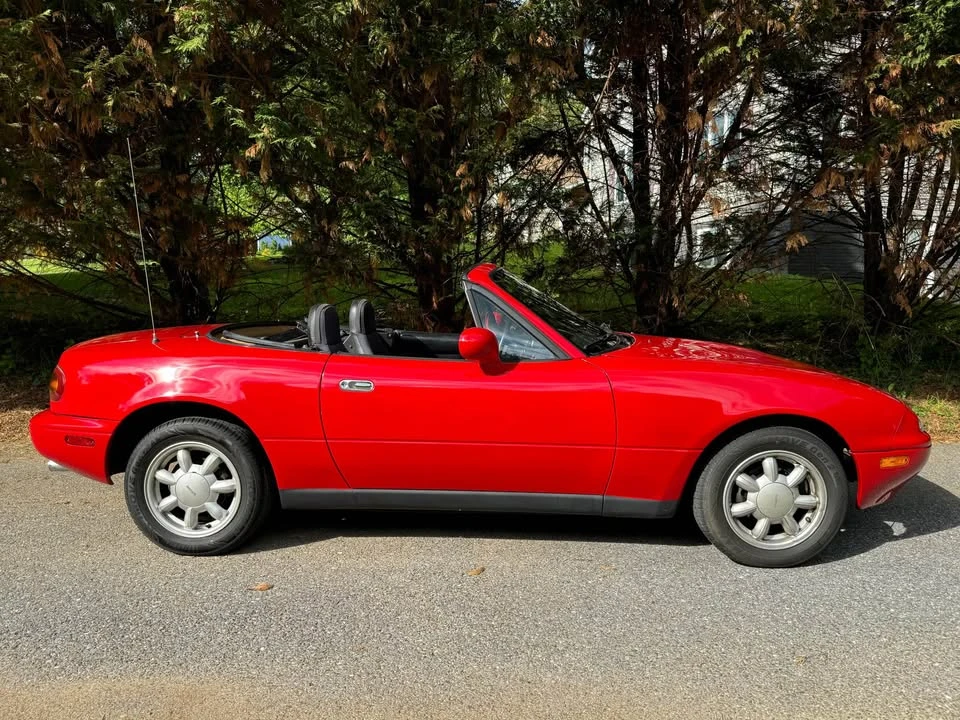 1993 Mazda NA MX-5 Miata - Image 13 of 20