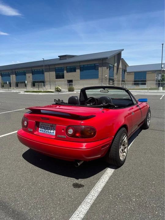 1993 Mazda NA MX-5 Miata - Image 5 of 19