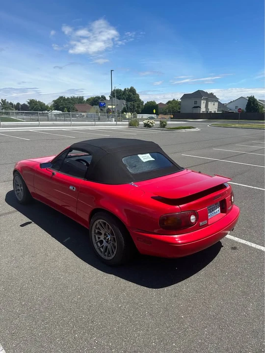 1993 Mazda NA MX-5 Miata - Image 12 of 19