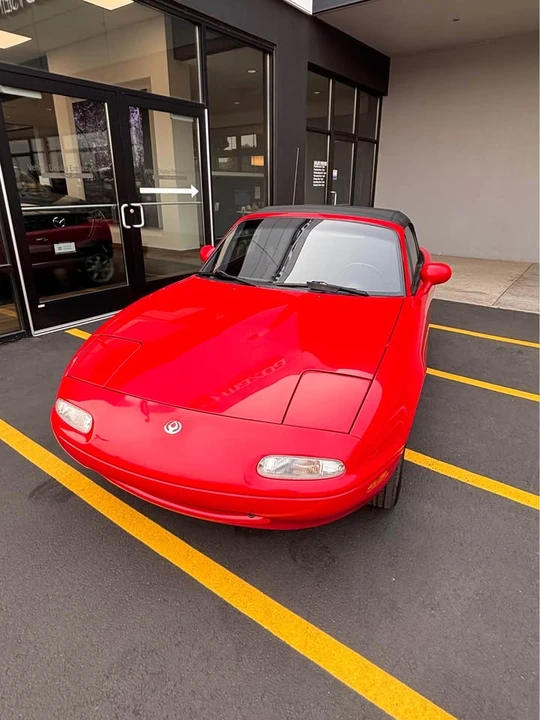 1993 Mazda NA MX-5 Miata - Image 4 of 13