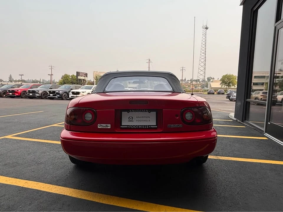 1993 Mazda NA MX-5 Miata - Image 7 of 13