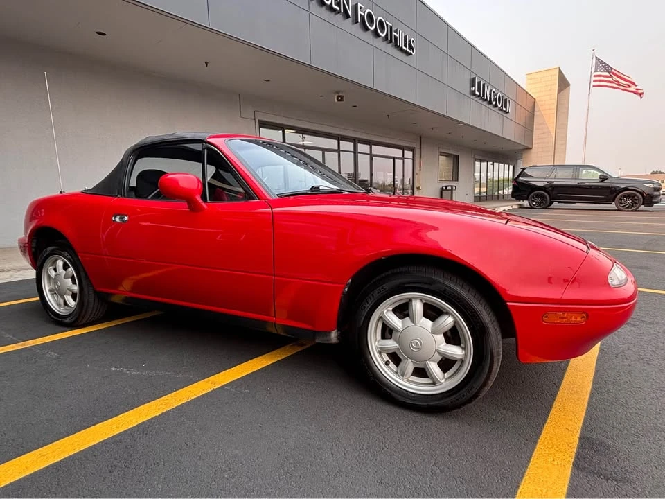 1993 Mazda NA MX-5 Miata - Image 9 of 13