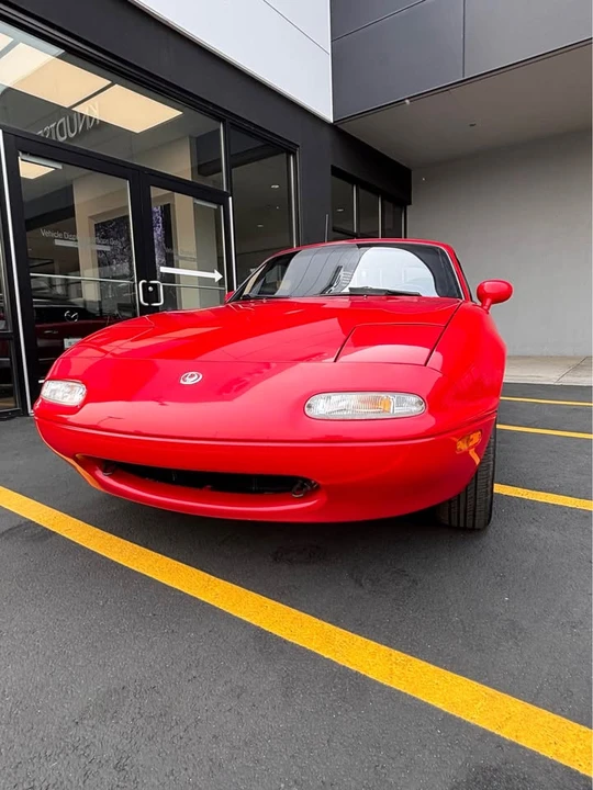 1993 Mazda NA MX-5 Miata - Image 2 of 13