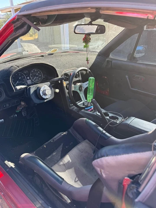 1993 Mazda NA MX-5 Miata - Image 8 of 11