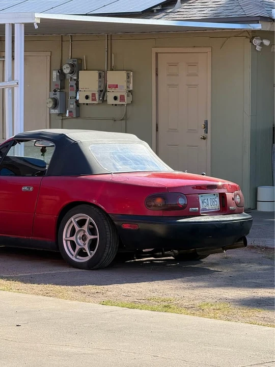 1993 Mazda NA MX-5 Miata - Image 7 of 11