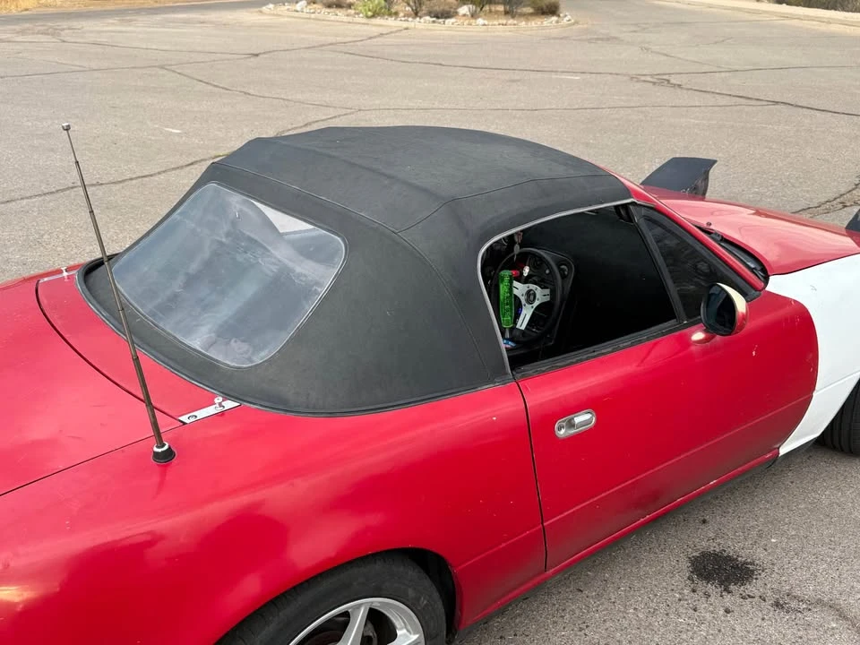1993 Mazda NA MX-5 Miata - Image 9 of 11