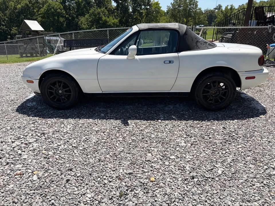 1993 Mazda NA MX-5 Miata - Image 4 of 13