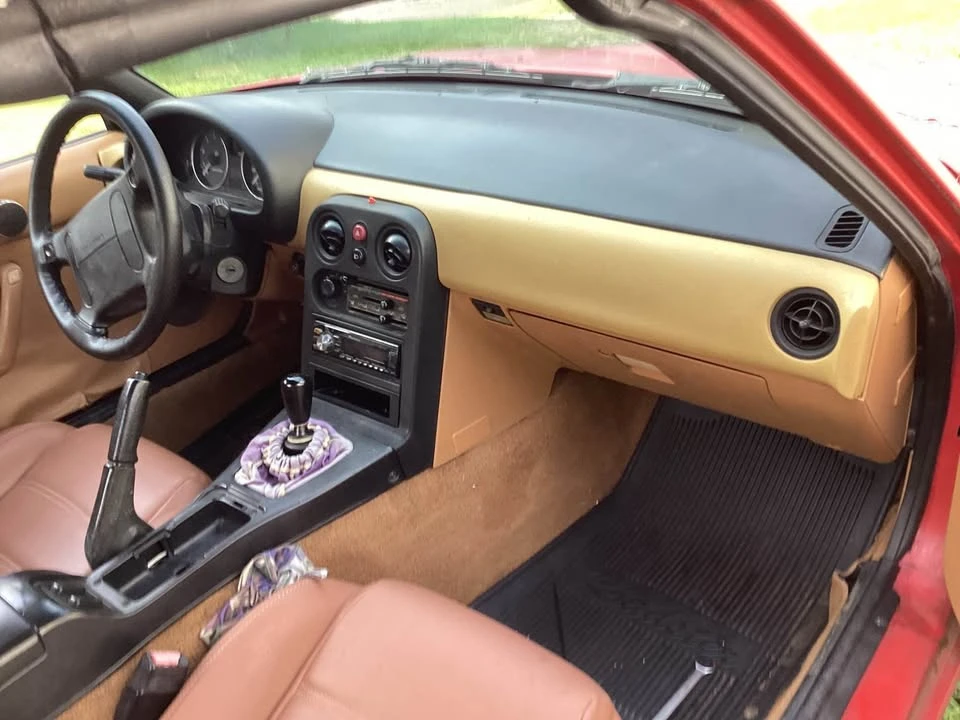1993 Mazda NA MX-5 Miata - Image 5 of 8