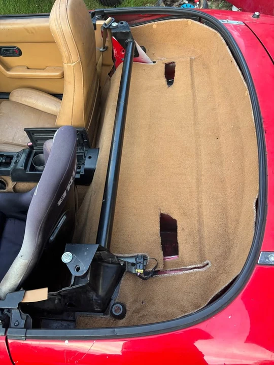 1993 Mazda NA MX-5 Miata - Image 8 of 10