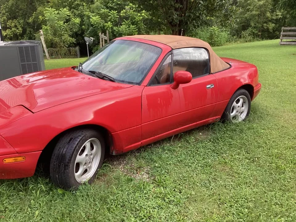 1993 Mazda NA MX-5 Miata - Image 6 of 8