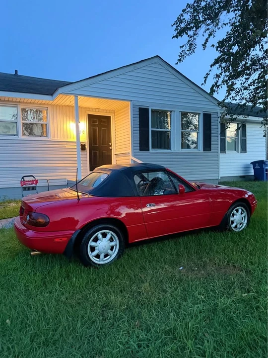 1993 Mazda NA MX-5 Miata - Image 7 of 18