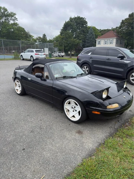 1993 Mazda NA MX-5 Miata - Image 9 of 20