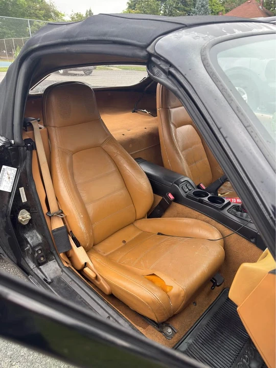1993 Mazda NA MX-5 Miata - Image 11 of 20