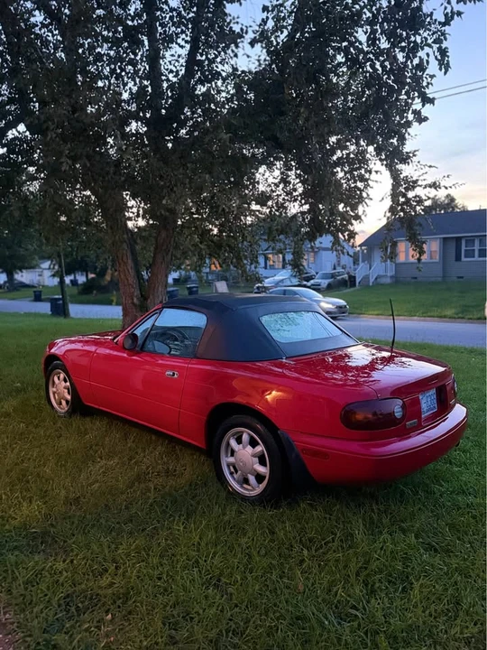 1993 Mazda NA MX-5 Miata - Image 3 of 18