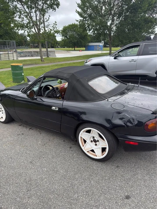 1993 Mazda NA MX-5 Miata - Image 4 of 20